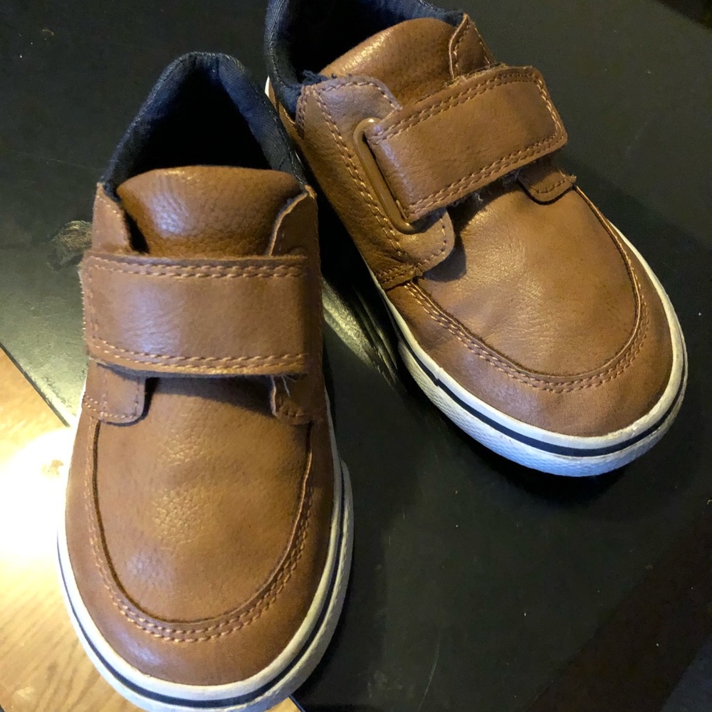 Toddlers shoes